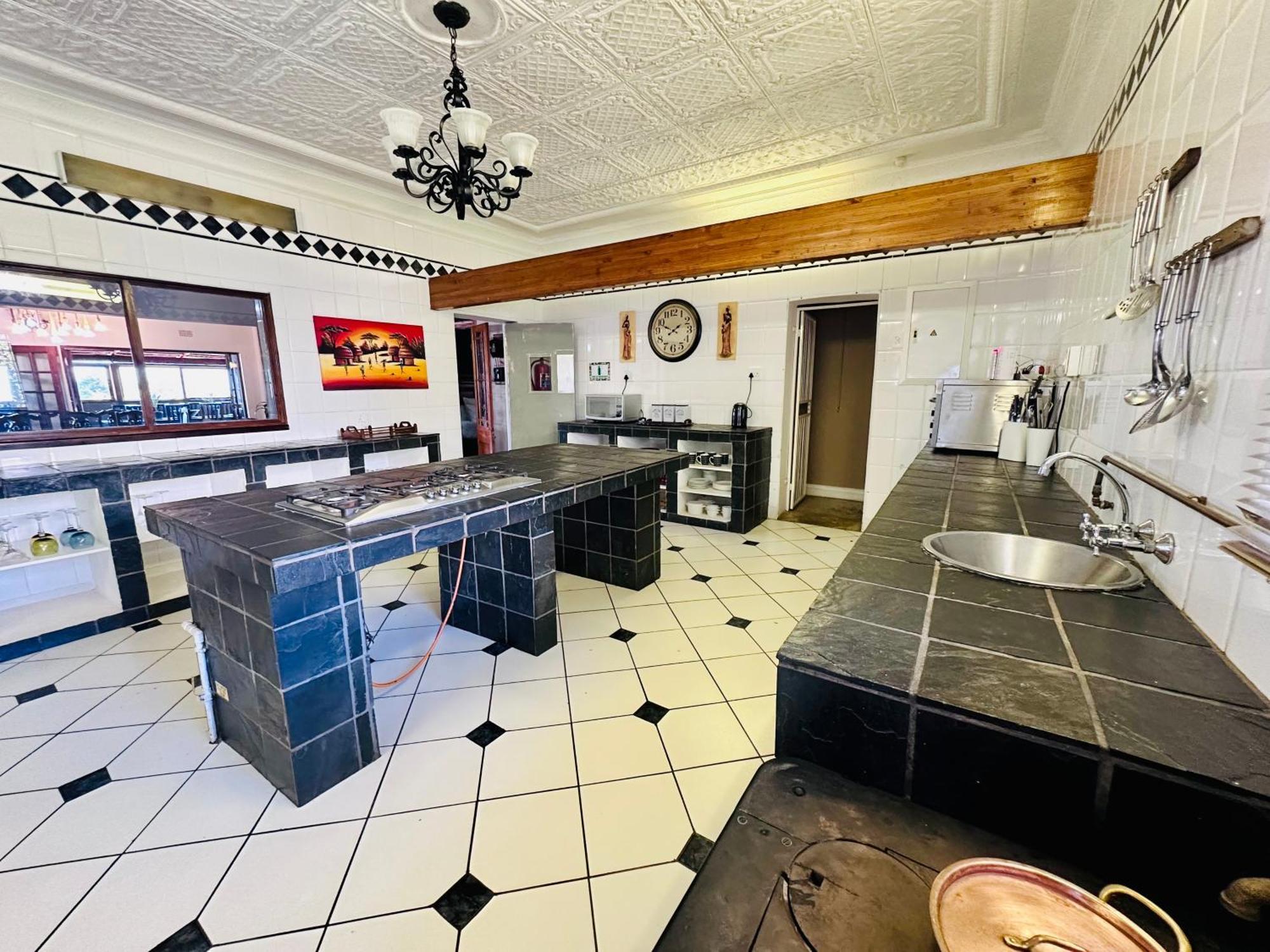 49Onmain Self Catering Holiday Home Сабие Екстериор снимка